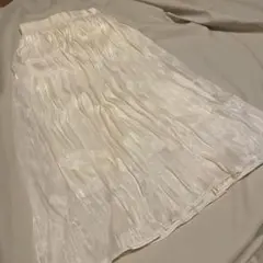 ホワイト プリーツ ロングスカートのサムネイル