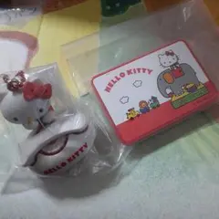 キティ　ガチャガチャ　電話　ミニ折りたたみテーブルセット！