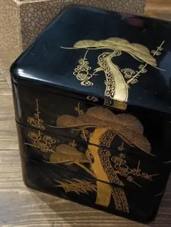 梅松柄☆三段重箱☆昭和レトロのサムネイル