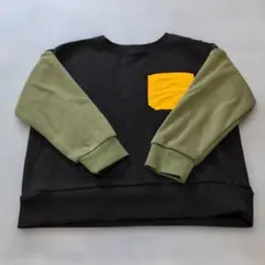 黒とオリーブグリーンのトレーナー　処分品