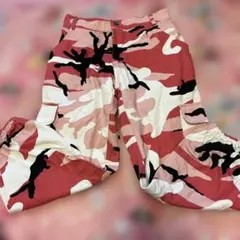 迷彩柄カーゴパンツ（赤・白・黒） 140cm