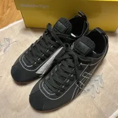 Onitsuka Tiger スクロー SCLAW24.5cm