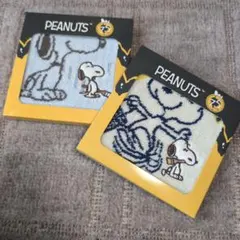 75周年記念　ピーナッツ　スヌーピー　ミニハンカチ　2点