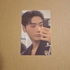 サン　ATEEZ　アチズ　封入トレカ