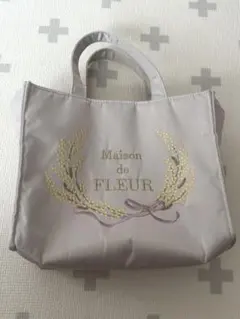 メゾンドフルール トートバッグ
