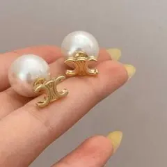 Item thumbnail for item e0d81f3d-7263-45dd-a903-1fa1ceaa217d