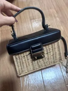 ZARA ゴールドチェーン　ミニショルダー　ラタン　ミノディエールケース