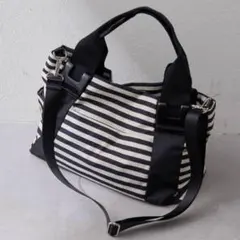 Sサイズ ボーダー モノクロ 樹脂パーツトートバッグ イアパピヨネ バイカラー
