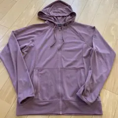 patagonia レディース　ラッシュガード　フルジップフーディー