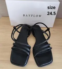 BAYFLOW　安定感抜群の履き心地　スパークルストラップサンダルのサムネイル