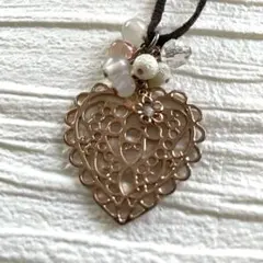 ハート透かしデザインネックレスフェアリーグランジ　y2k 森ガール平成レトロ　紐