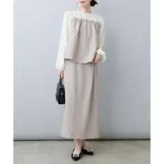 【新品未使用】ブラウス＋スカート セットアップ　ベージュ　ナイスクラップ