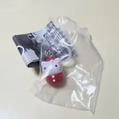 サンリオキャラクターズ いちごめじるしアクセサリー ハローキティ 新品