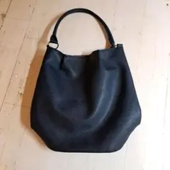 ダークブルー ショルダーバッグ 合成皮革　バケツバッグ