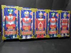 マーミット　ウルトラマンシリーズ ミニブリキロボット 5体セット美品