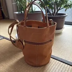 zucchero ブラウンレザーショルダーバッグのサムネイル