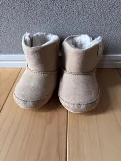 ベビーシューズ