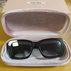 ☆新品未使用☆MIUMIU A03S グリンプスサングラス ブラック - メルカリ