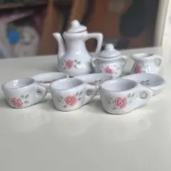ミニチュアティーセット バラ柄 陶器製