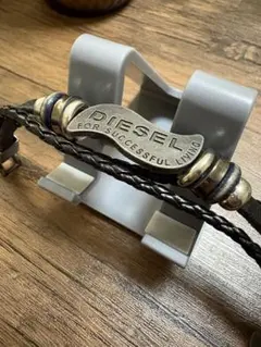 DIESEL レザー編み込みブレスレット