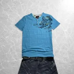 00s japanese lion henley tee y2k archiveのサムネイル