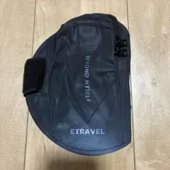 【美品】ETRAVEL BEYOND MYSELFポーチ 黒