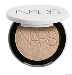 NARS ライトリフレクティングルミナイジングパウダー03961 美品のサムネイル