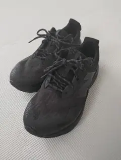 New Balance MTNTRLF6 スニーカー 25.5cmのサムネイル