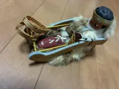 木彫り 人形 ソリ 置物 アンティーク
