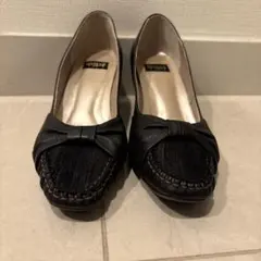 リボン付きヒールパンプス