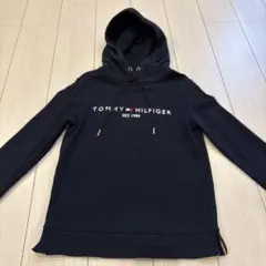 TOMMY HILFIGER フード付パーカー ネイビー　トレーナー　Sのサムネイル