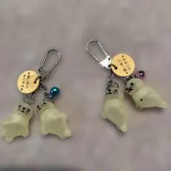 毛！かわいすぎ！アザラシキーホルダー 月ver. とっかりセンター