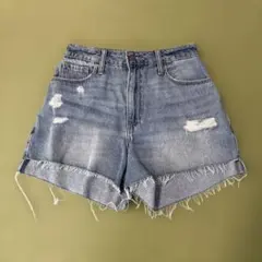 Hollister ショートパンツ　ジーパン