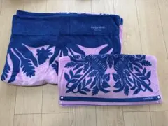 Item thumbnail for item 6d85c443-ff4b-4bce-bfcd-85afc23a90f2