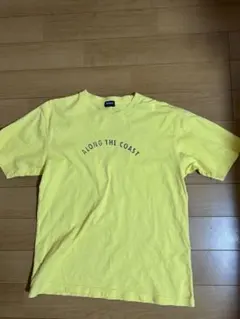 ユニクロ イエローTシャツ