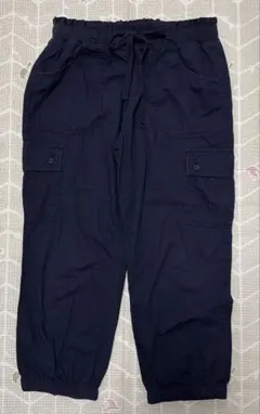 ユニクロ カーゴクロップドパンツ ネイビー Sサイズ