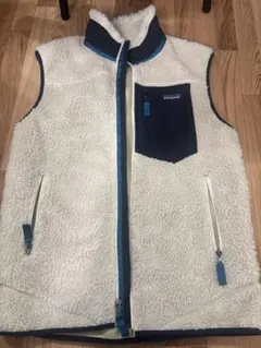 ゆうた様限定　patagonia フリース ベスト ホワイト/ネイビー