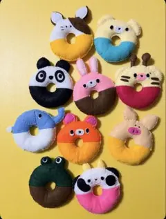 アニマルドーナツ♡ヒモ通し ハンドメイド 知育玩具 フェルトままごと