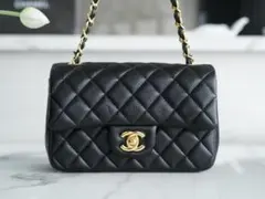 CH ◡̈⃝ AN ◡̈⃝ EL ブラック キルティング ショルダーバッグ2