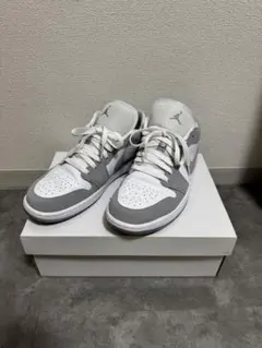 Nike WMNS Air Jordan 1 Low Wolf Grey