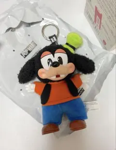 ポップマート　グーフィー　ミッキーファミリー