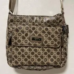 コシノジュンコ　Equal JKショルダーバック多機能ポケット　幅調節