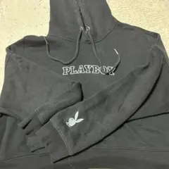 PLAYBOY 黒 フード付きパーカー M