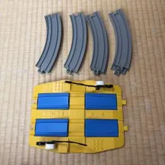 プラレール カーブレール　踏切セット
