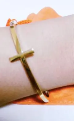 Folli Follieフォリフォリ クロスバングル