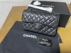 【正規品】CHANEL シャネルクラシックスモールハンドバッグ