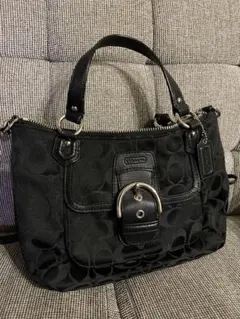 【美品】Coach モノグラムショルダーバッグ