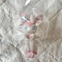 ポケモン フロッキードール ニンフィア