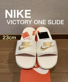 NIKE ナイキビクトリーワン　スライド　サミットホワイト　23cm 新品