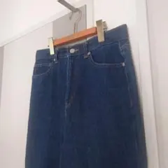 GU/ハイライズストレートジーンズ　M